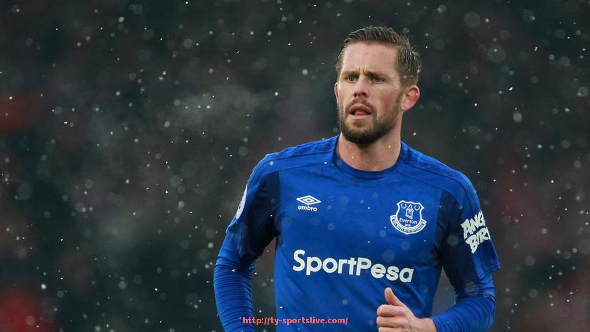 体育直播-每支CBA球队拥有多少正式注册球员?